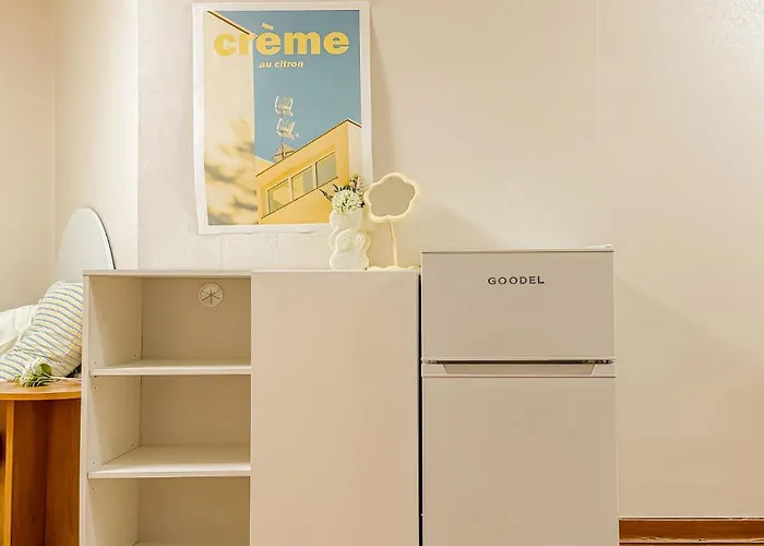 34fully Furnished In The Heart Of Hongdae, 15 Minutes From Itaewon, Solo Travel 首爾