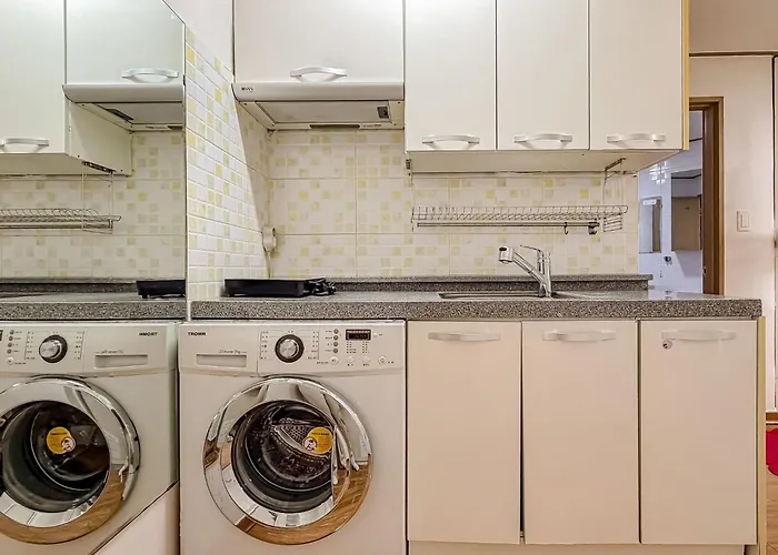 34fully Furnished In The Heart Of Hongdae, 15 Minutes From Itaewon, Solo Travel 首爾